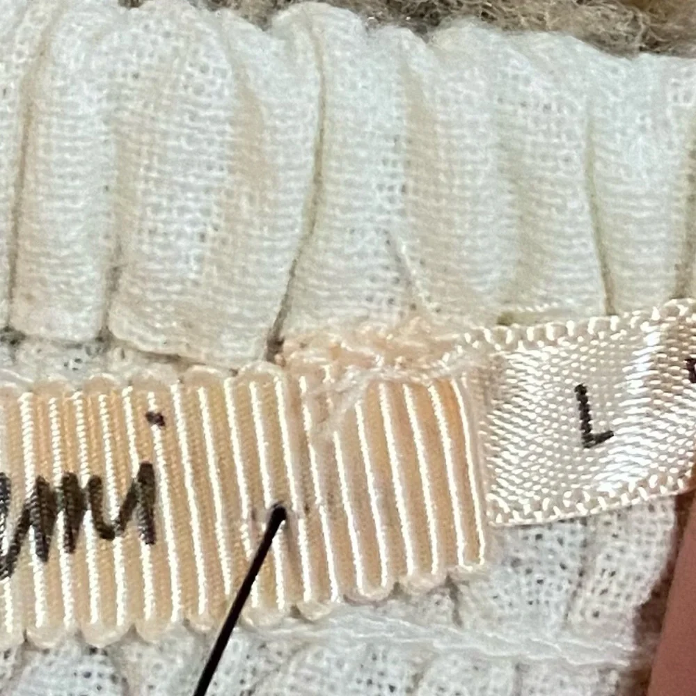 francesca's Bradi Geo Print Mini Skirt pink and white size L - Picture 10 of 10